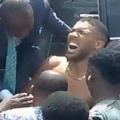 Anthony Joshua continua internado na Nigéria