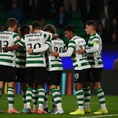 Jogo relaxa, motiva e goleia: crónica analisa o encontro