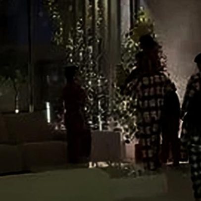 Cristiano Ronaldo e família celebram o Natal com vestidos elegantes