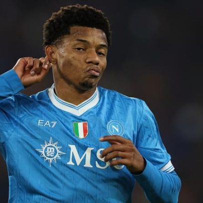 Neres regressa à Luz e descreve o regresso como muito especial