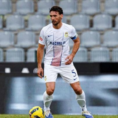 Alverca: Sergi Gómez aguarda autorização para regressar frente ao FC Porto