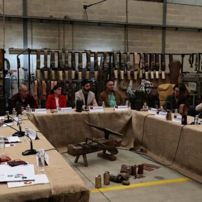 Alcáçovas: encontro propõe medidas para manter fabrico de chocalhos