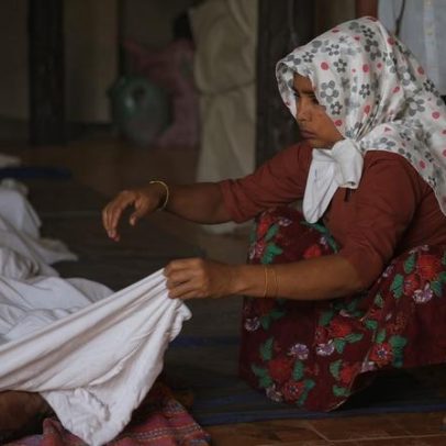 Junta militar ataca hospital e mata pelo menos 30 pessoas