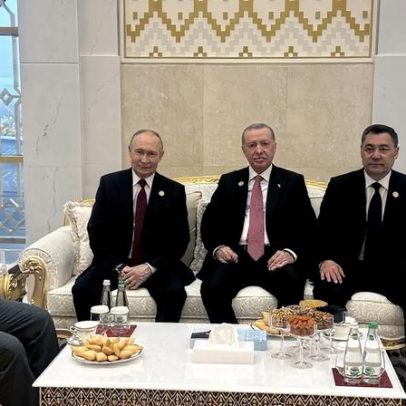 PM paquistanês interrompe encontro entre Putin e Erdoğan