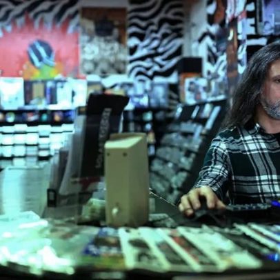 Loja de música Piranha faz 30 anos no Porto com nicho fiel