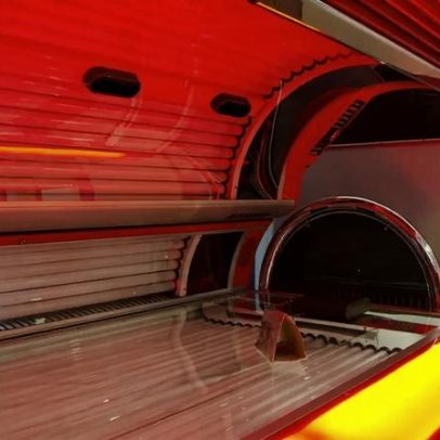 Bronzeamento artificial provoca mutações profundas no ADN da pele