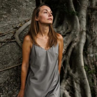 Vestidos-túnica: o dois-em-um da estação