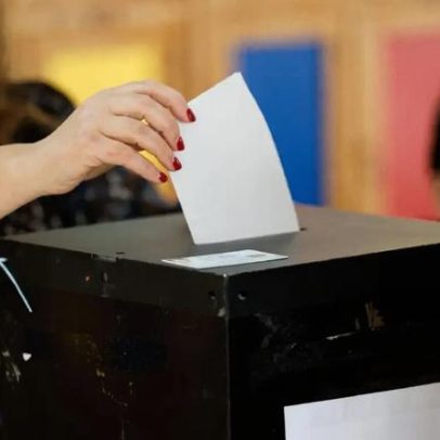 Boletins de voto com candidatos chumbados, o que está em causa