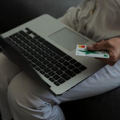 Compras online atingem recorde de 446 transações por segundo no Natal