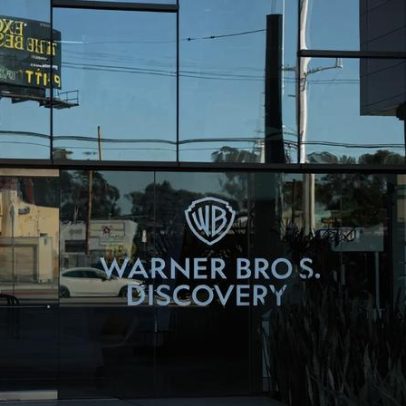 Paramount faz oferta superior pela Warner Bros contra Netflix