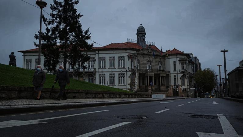 Câmara de Gaia inicia auditoria para apurar perdas de fundos