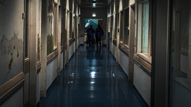 O fogo teve início na zona da torre da igreja. Direitos reservados