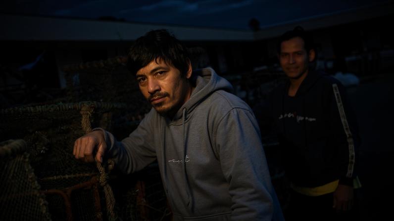 Adi e Omar vieram da ilha de Java, na Indonésia, para pescar em Vila Praia de Âncora (Rui Manuel Fonseca)
