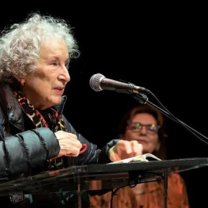 Margaret Atwood visita o Porto, junta-se a Tokarczuk e Rushdie