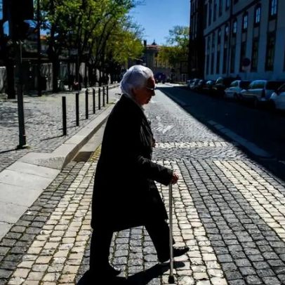 Farioli critica arbitragem: é desilusão com o que está a acontecer