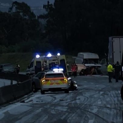 Despistes causados pelo gelo fecham a A28 no nó de Esposende
