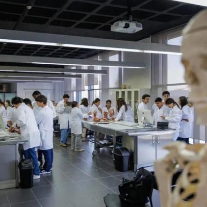 Medicina da UMinho celebra 25 anos e planeia Centro Clínico Académico