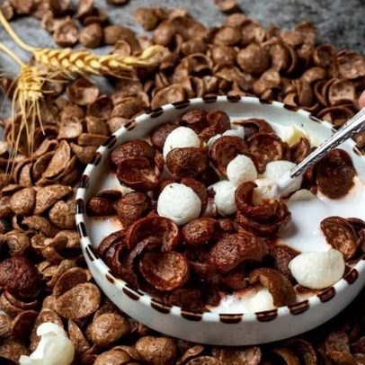 Cereais de pequeno-almoço com elevados níveis de químicos eternos, indica JN