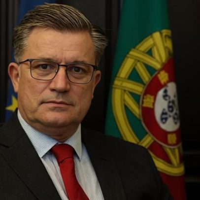Álvaro Santos demite-se da vice da Câmara de Gaia para concorrer à CCDR-Norte
