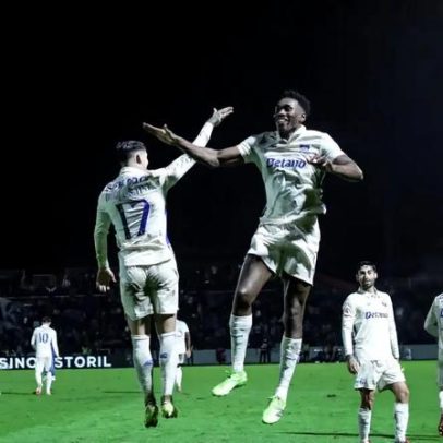 Jogadores do F. C. Porto partilham tradições e desejos de Natal