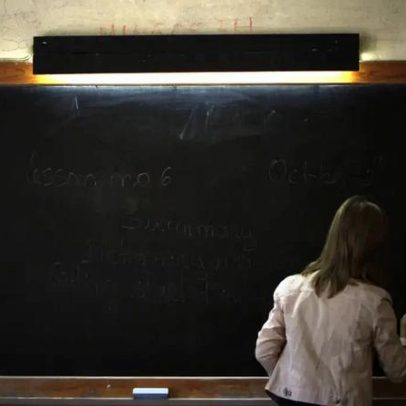 Ministério corrige cálculo de horas extras de professores com retroativos a 2018