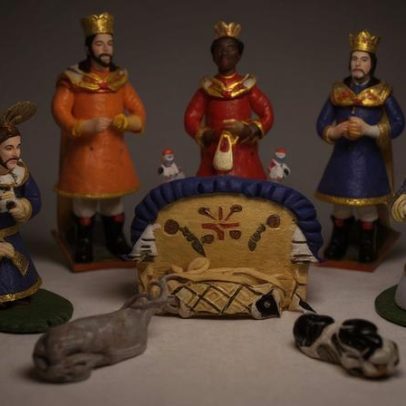 Exposição reúne peças raras dos mestres do figurado de Estremoz