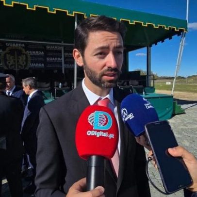 Autarca de Viana do Alentejo reúne com Ministra da Saúde para falta de médicos