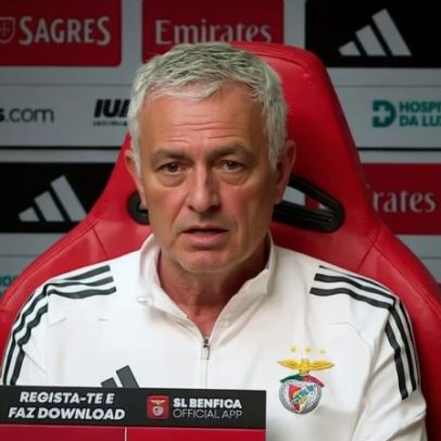 Mourinho responde a Rui Borges sobre ter de falar com a almofada