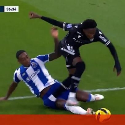 Penálti permite empate do V. Guimarães no Dragão após erro de Rosario