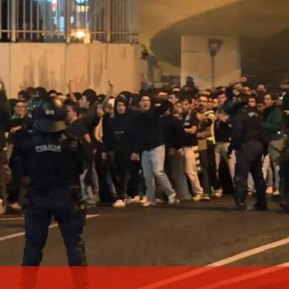 Adeptos do Sporting chegam ao Estádio da Luz sob forte dispositivo de segurança
