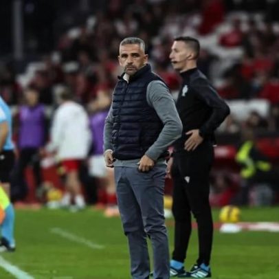 Rui Borges em conferência no Sporting, em direto