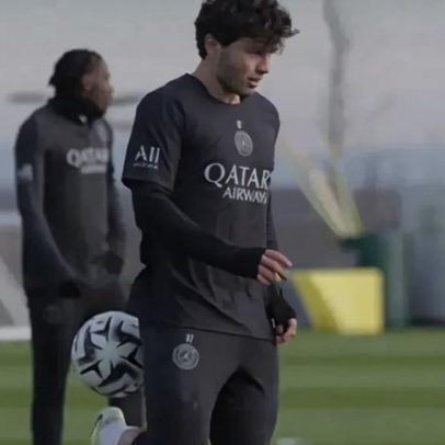 João Neves brilha no treino e impressiona PSG