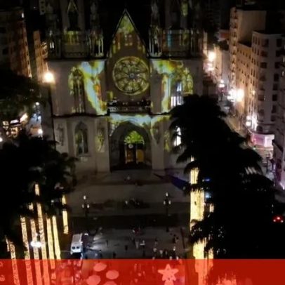 Centro histórico de São Paulo iluminado com luzes de Natal