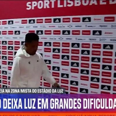 Geny Catamo deixa a Luz em dificuldades ao coxear