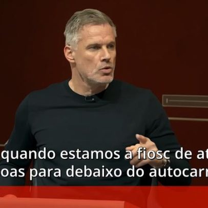 Carragher critica Salah: vergonha por ter esperado pelo momento do treinador