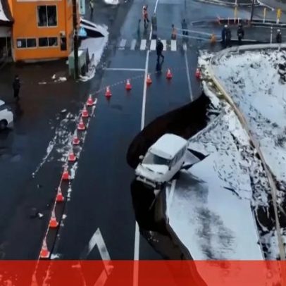 Sismo no Japão causa destroços e estragos em vias e veículos