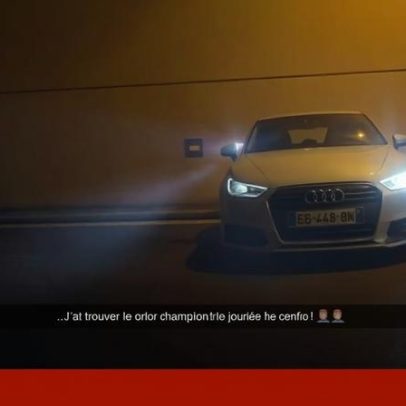 Camião arrasta carro 300 metros sem o motorista se aperceber