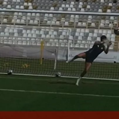 João Félix atira à baliza do Al Nassr; o lance poderia ter sido pior