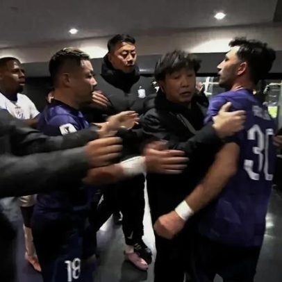 Caos ao intervalo de jogo na Liga dos Campeões Asiática com empurrões