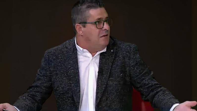 Mourinho tem liberdade para falar; Bruno Lage foi colocado na fogueira