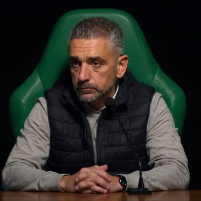 Rui Borges comenta Ioannidis à esquerda e testa abordagens diferentes