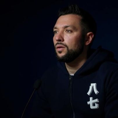 Farioli analisa chegadas com menos dois quilos e renovação de Diogo Costa