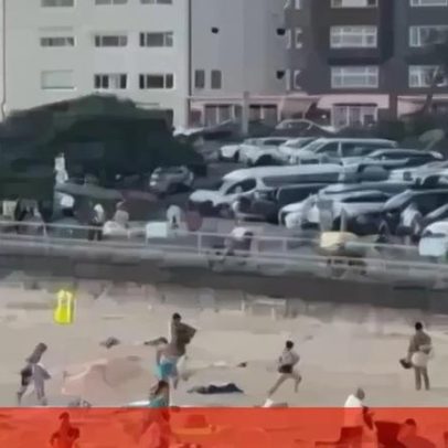 Vídeos mostram pânico em praia de Sydney após ataque mortal com disparos
