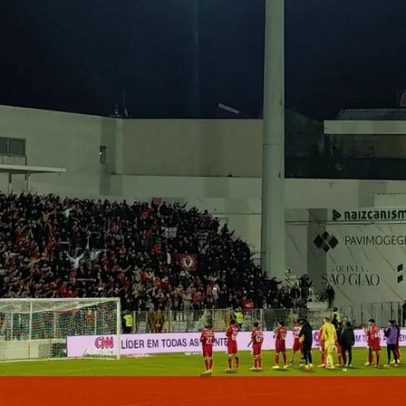 Imagens do pós-jogo: cântico, Rui Costa a Benfica FM e Barreiro a coxear