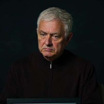 Mourinho diz que penálti para Pavlidis ficou por assinalar e critica pressão