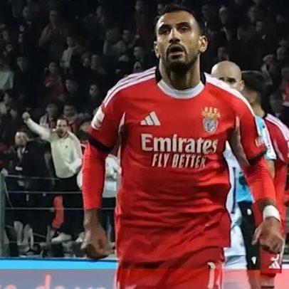 Música dedicada a Pavlidis acompanha hat-trick em Moreirense-Benfica