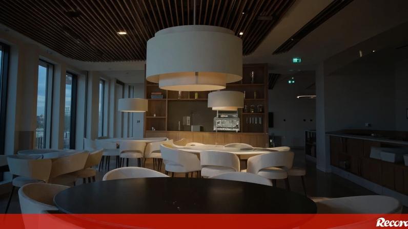 Ajax abre as portas da nova casa do plantel principal e da equipa feminina