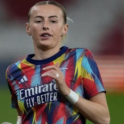 Relato de jogadora do Arsenal: não conseguia levantar-se por estar a vomitar