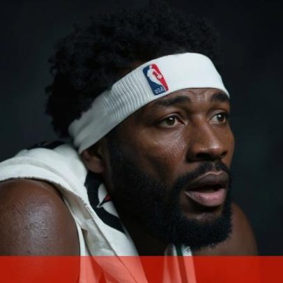 Celtics destacam afundanço de Neemias entre os melhores momentos da época