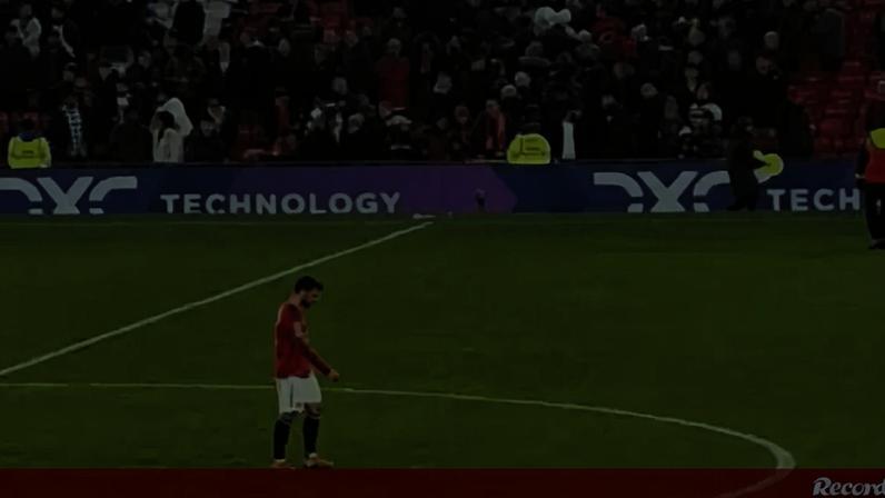 Manchester United esteve a vencer, mas permitiu a reviravolta e teve de correr atrás do resultado